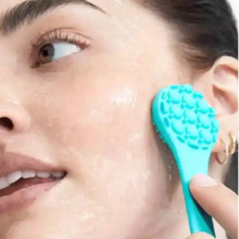 ⚠️Clearance pricing- Beautycounter Reflect Effect Facial Tool